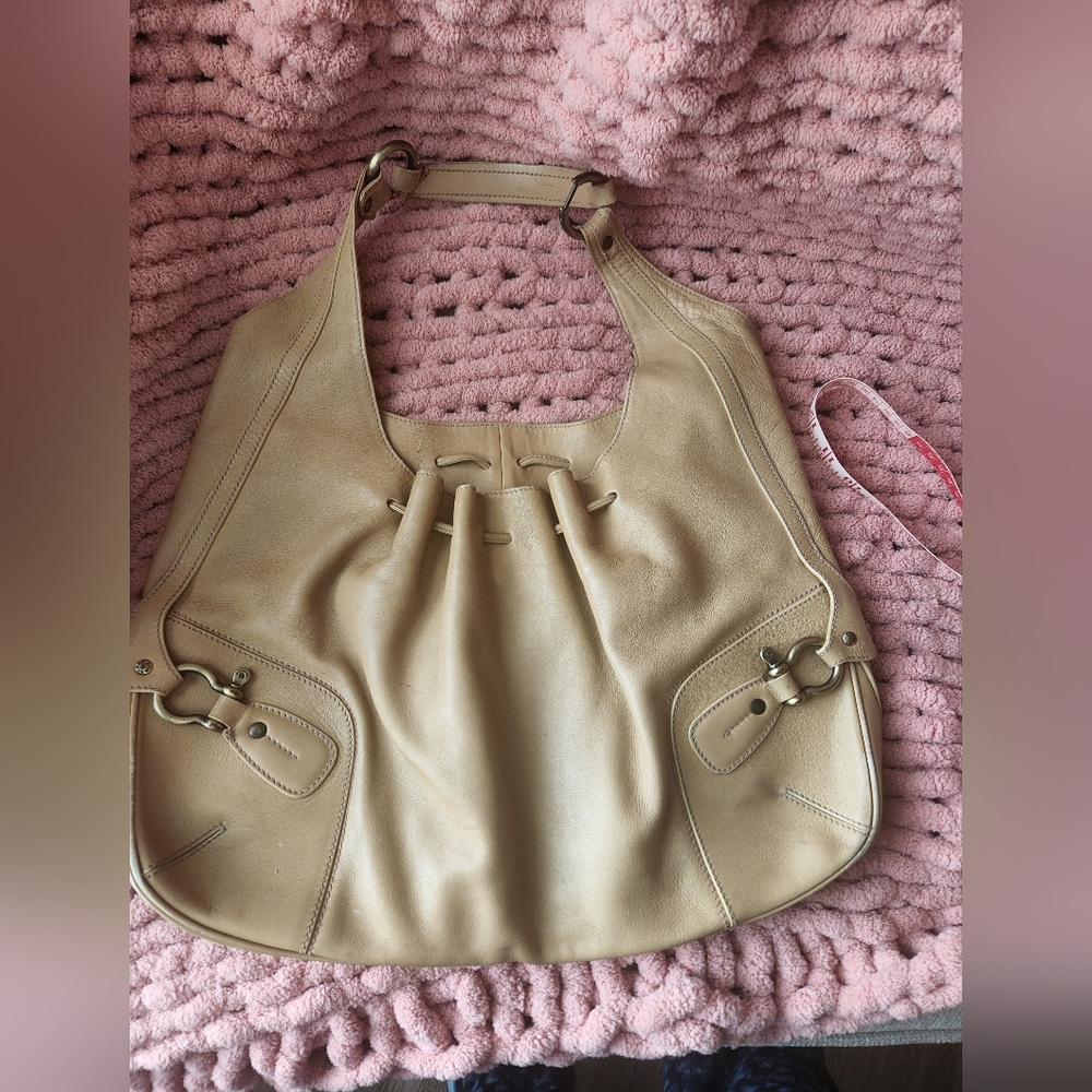 Chic Beige Leather Hobo Bag Vintage Burberry